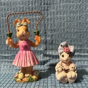 Adorable Bunny Figurines Set collection